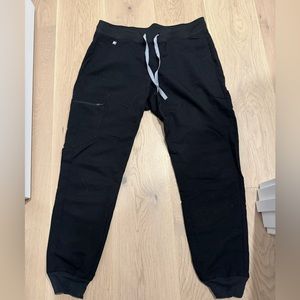 Figs Zimora black joggers scrub pants